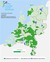 Kaart van Nederland waarin de deelnemende gemeenten in donkergroen zijn aangegeven.